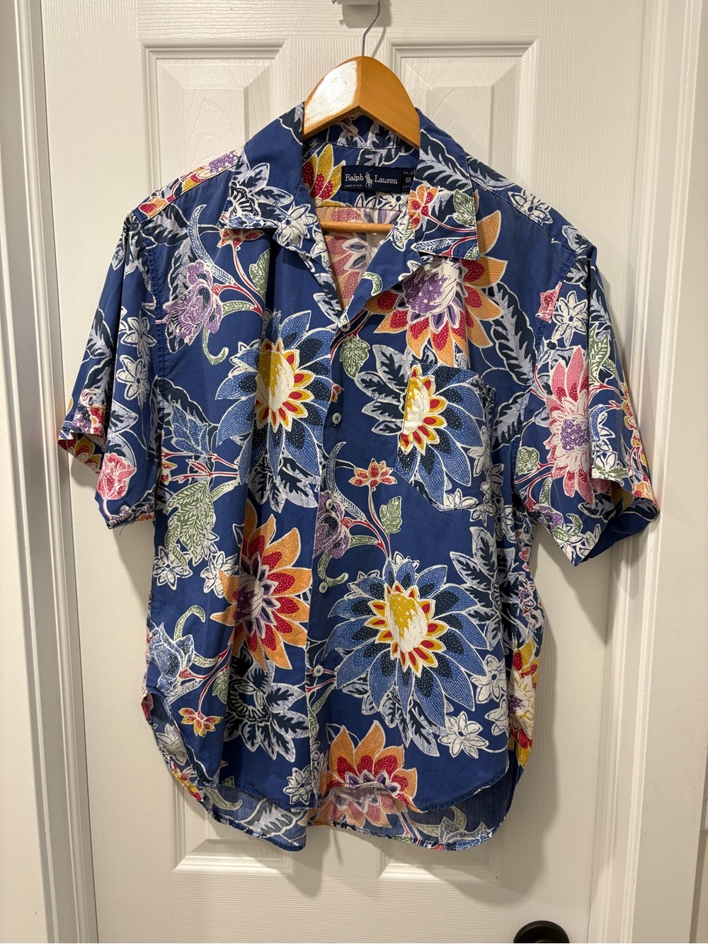 Vintage Ralph Lauren women’s Floral Short-Sleeve Button Shirt size 10